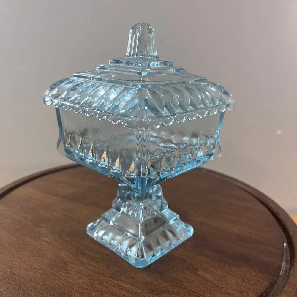 Vtg Jeanette Light Blue Aqua Pressed Glass Pedestal Wedding Cake Box Candy Dish